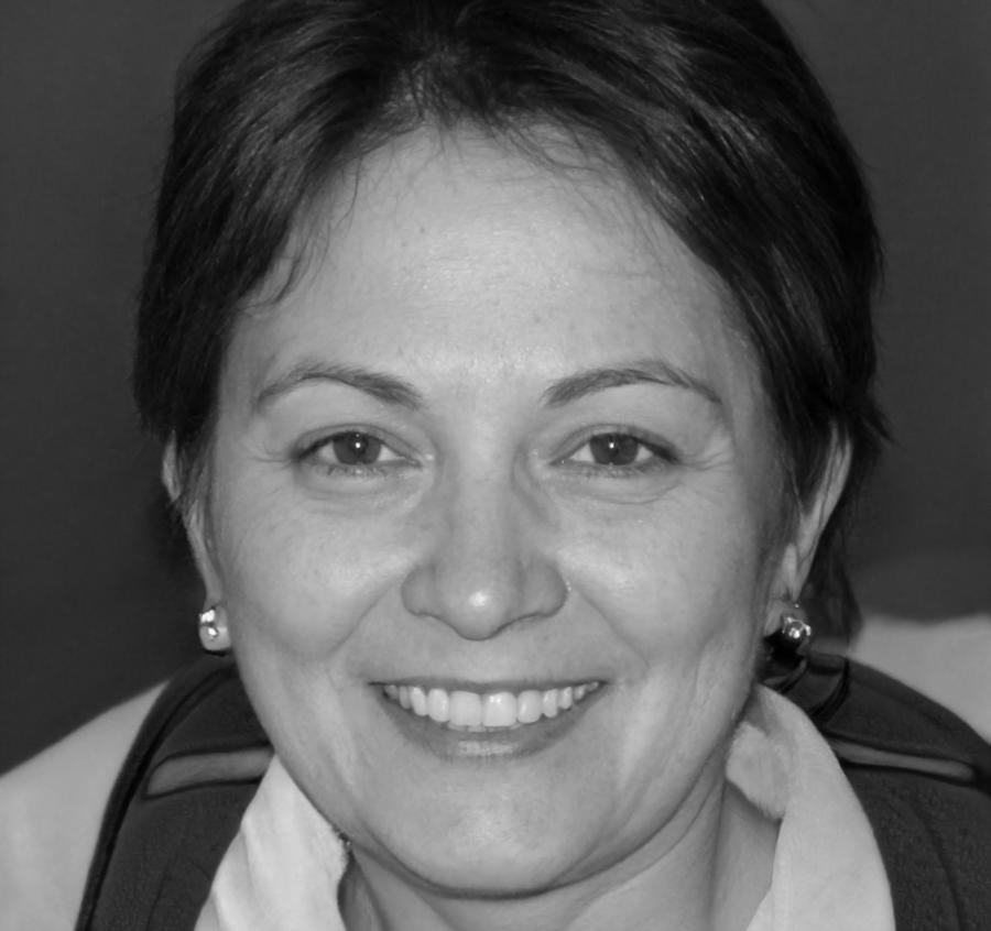 Ana Martínez